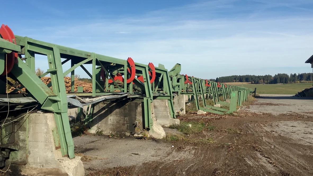 Log yard for short and long timber - Image 11